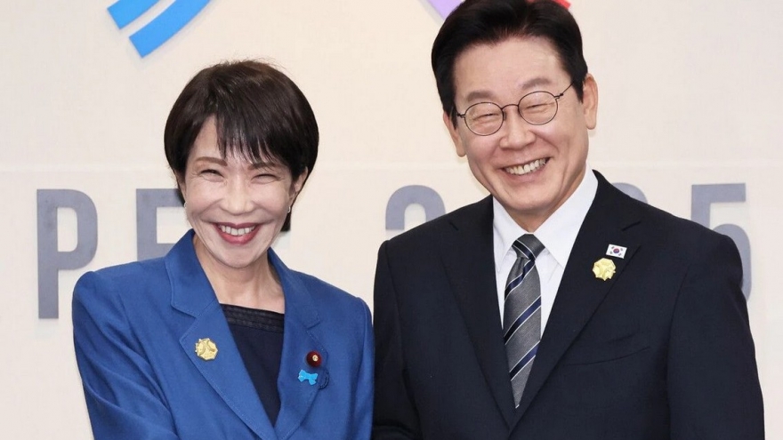 Nhật Bản và Hàn Quốc tái định vị quan hệ giữa những sức ép địa - chính trị mới